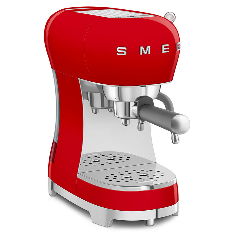 Esta cafetera manual SMEG baja de precio más de 70 euros: consigue
